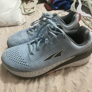 Like new. Altra running shoes.